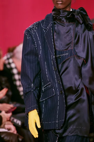 Look 192